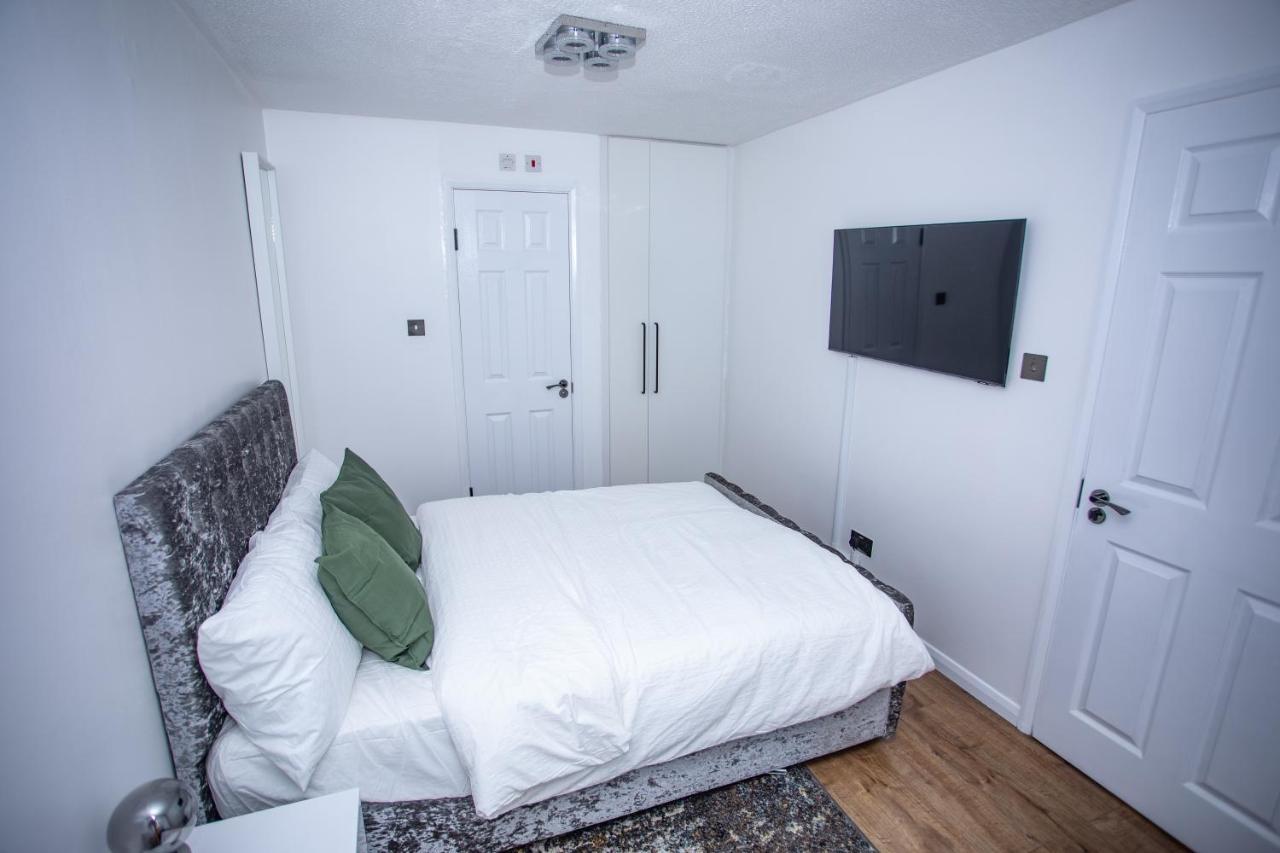 La Vida In Casa Hotel Thamesmead  Екстериор снимка