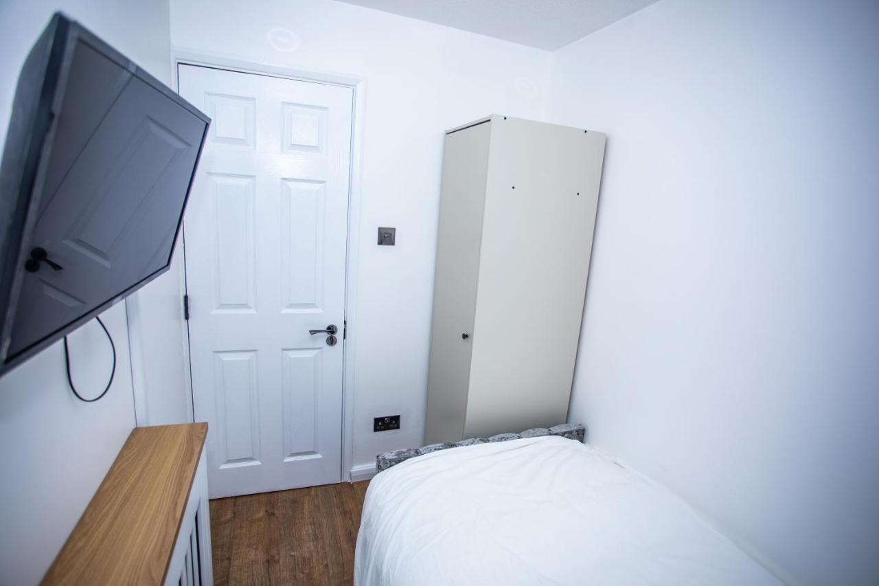 La Vida In Casa Hotel Thamesmead  Екстериор снимка