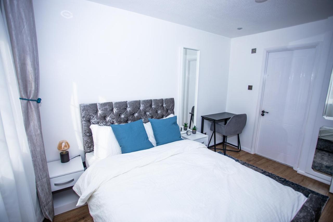 La Vida In Casa Hotel Thamesmead  Екстериор снимка
